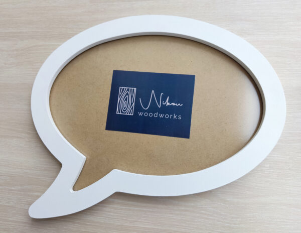 Kορνίζα τοίχου