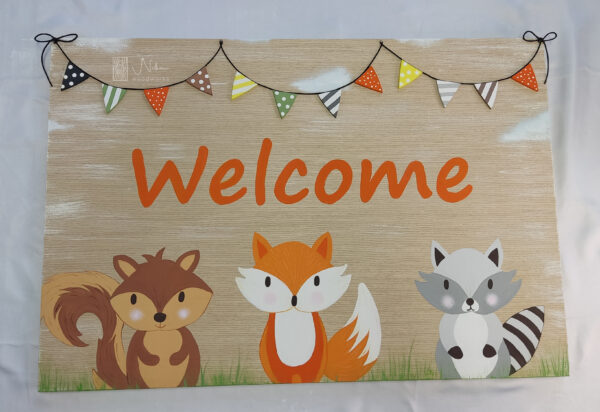 Πινακίδα καλωσορίσματος για βάφτιση με ζωάκια του δάσους